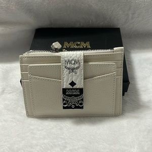 Tracey wallet New